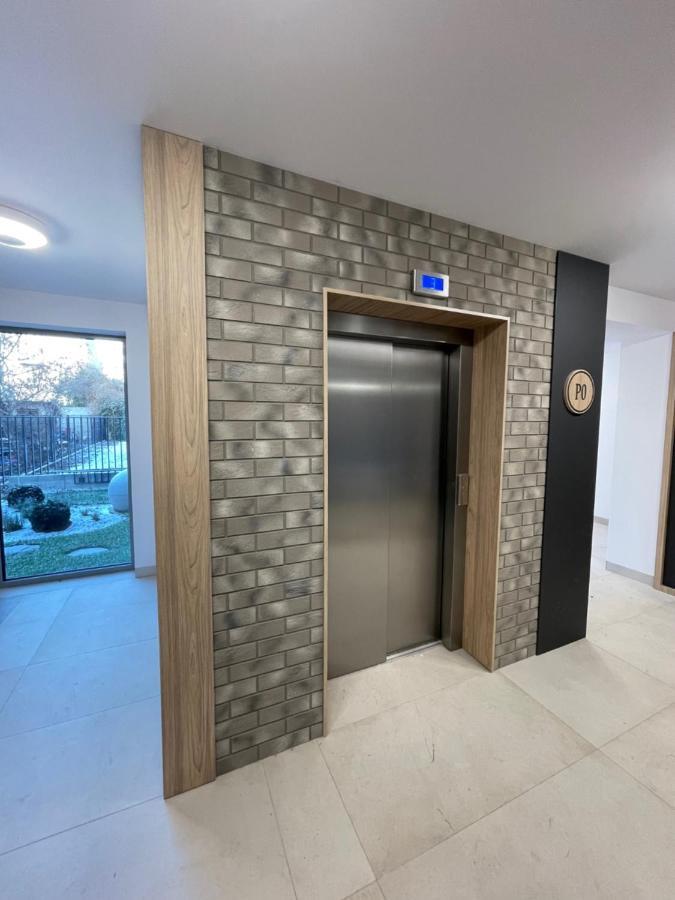 Apartament Smart Kamienica Grochow With Free Parking 바르샤바 외부 사진